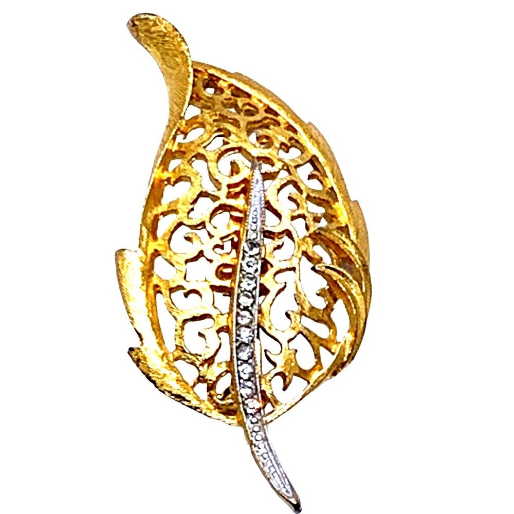 Vintage Gold-Tone Leaf Brooch With Rhinestone Accent & Elegant Filigree Design